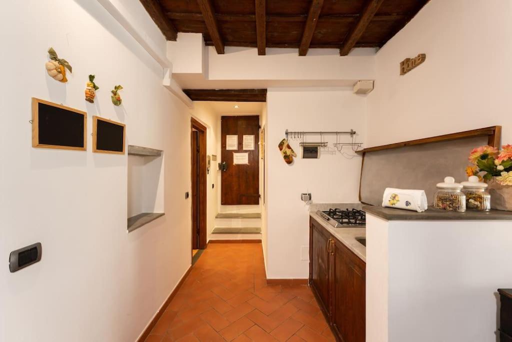 Keys Of Italy - Corsob 9 - Florentine Studio Close To Palazzo Vecchio Florence Exterior photo