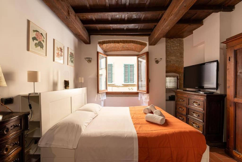 Keys Of Italy - Corsob 9 - Florentine Studio Close To Palazzo Vecchio Florence Exterior photo